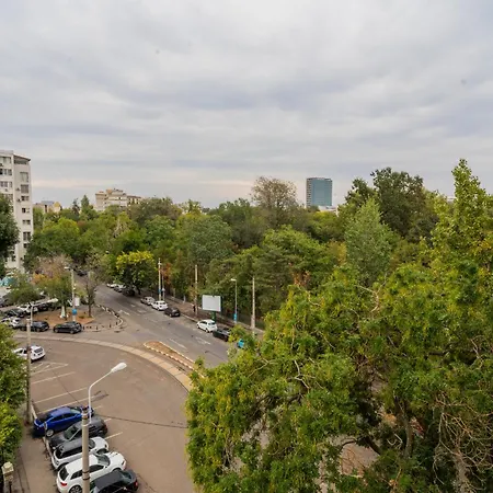 Ultra Cozy Schitu - Cismigiu Park Apartment *